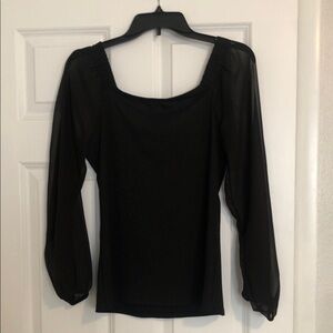 NWOT Gilli Black Sheer Sleeve Blouse